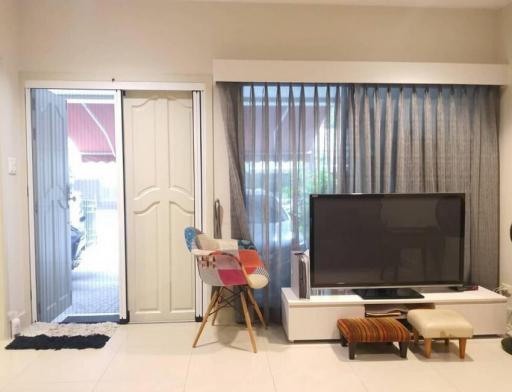 4 Bedroom Townhouse For Sale in Baan Klang Krung Thonglor