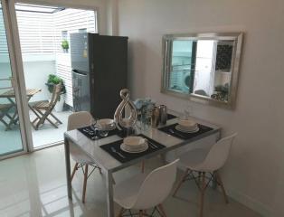 3 Bedroom Townhouse For Sale in Thanapat Haus Sathorn