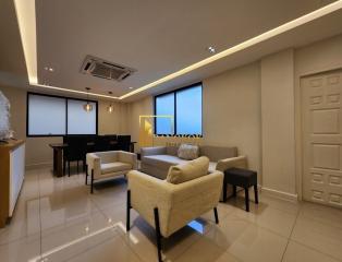 The Prestige 49  Renovated 3 Bedroom Townhouse For Rent in Sukhumvit 49