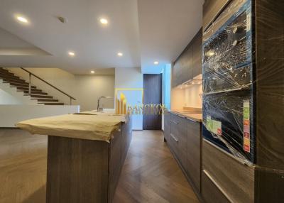 The Pillar  2 Bedroom Townhouse in Phra Khanong