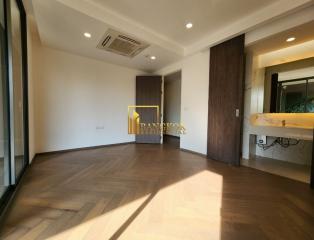 The Pillar  2 Bedroom Townhouse in Phra Khanong For Sale