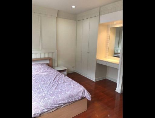 Baan Klang Krung Thonglor  4 Bedroom Townhouse For Sale