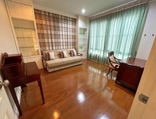 Ladawan Na Chaophraya  4 Bedroom Townhouse Near Riverside