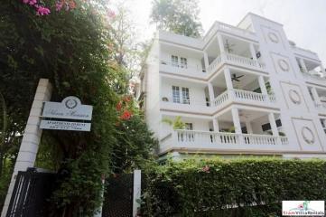 Navin Mansion  Boutique Apartment Block of only 8 Units in Tropical Grounds at Yan Nawa - Pets Allowed