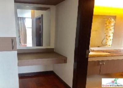 The Prime 11  Large Two Bedroom for Rent with Wonderful City Views near BTS Nana