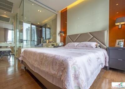 The Address Sukhumvit 28 Modern Designed One Bedroom Condo with City Views for Rent in Phrom Phong