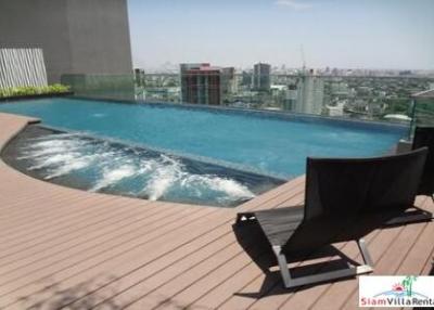 Rhythm Sukhumvit  Modern Two Bedroom Condo for Rent in Excellent Location near Sukhumvit 44