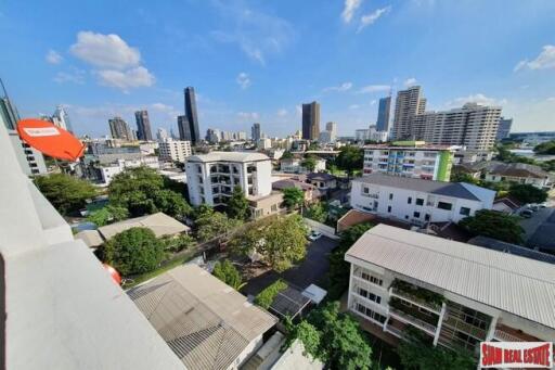 Large 2 Bed 160 sqm Pet Friendly Apartments with Great Facilities at Sukhumvit 26, Phrom Phong