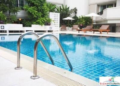 Empire Sawatdi Apartment  Luxurious Two Bedroom in Low Rise Residence, Phrom Phong