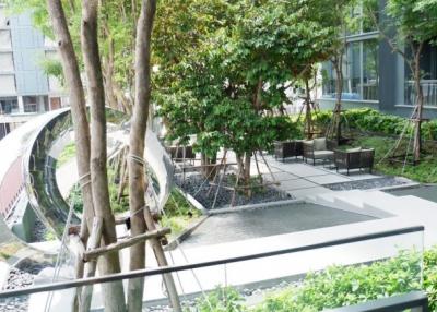 Laviq Sukhumvit 57  Brand New Luxury 1 Bed Corner unit with Garden View at Sukumvit 57, Thong Lor