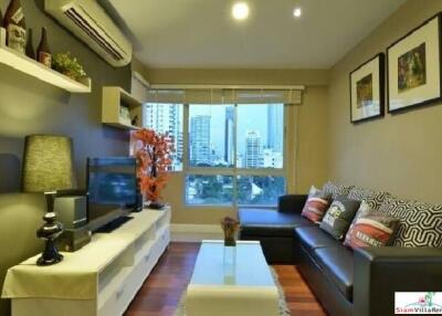49 Plus 2  Spacious One Bedroom Top Floor Condo with City Views for Rent in Thong Lo