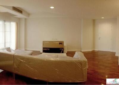 Extra Large Pet Friendly Three Bedroom Condos for Rent in Asok