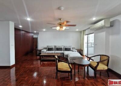 Spacious 3 Bedrooms and 3 Bathrooms Condominium for Rent in Phrom Phong Area of Bangkok