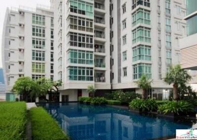 Nusasiri Grand Condo - Spacious Furnished Two Bedroom Condo for Rent Close to BTS Ekkamai