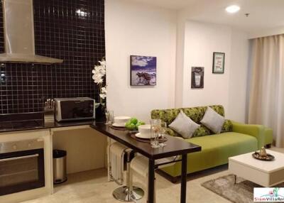 Nusasiri Grand Condo - Spacious Furnished Two Bedroom Condo for Rent Close to BTS Ekkamai
