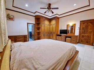 3 Bedrooms House in SP Village 3 East Pattaya H006969