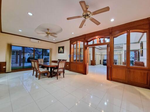 3 Bedrooms House in SP Village 3 East Pattaya H006969