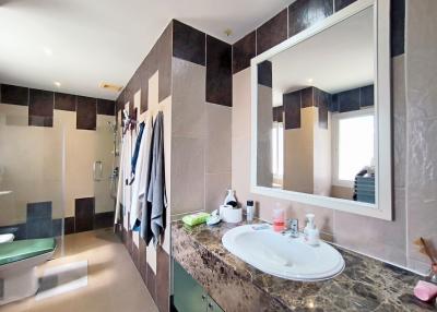 Modern bathroom with double sink and large mirror