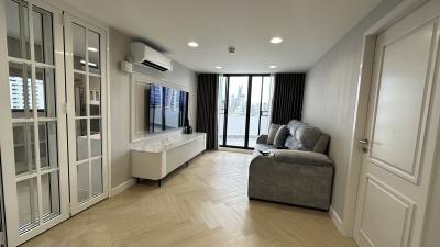 Renovated 3-Bed Condo Large Balcony