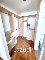 2 Bed 2 Bath 100 SQ.M Watermark Chaophraya