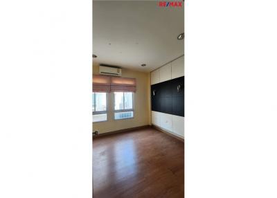 200 Sqm., 3 Beds Townhouse listed for ฿ 6,000,000.