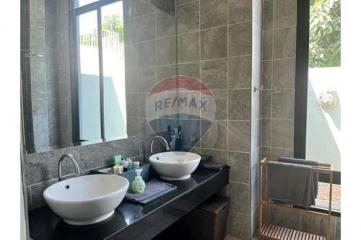 600 Sqm., 3 Beds, 2 Baths House listed for ฿ 16,000,000.