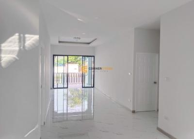 3 bedroom House in Nong Pla Lai