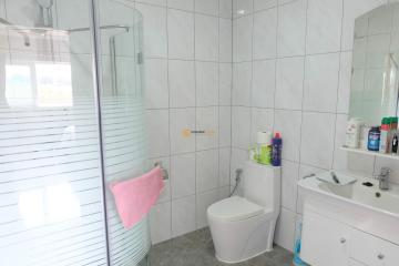 4 bedroom House in Bang Saray