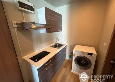 1-BR Condo at Noble Revent near BTS Phaya Thai