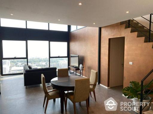 2-BR Condo at The Lofts Silom near BTS Surasak