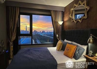 1-BR Condo at Life Asoke near ARL Makkasan