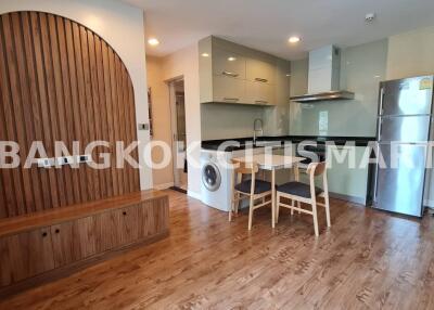 Condo at The Crest Sukhumvit 24 for rent