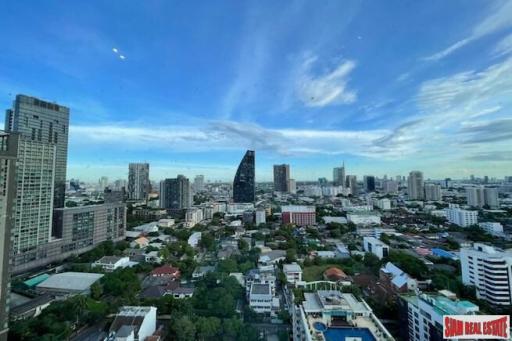 Beatniq Sukhumvit 32  Great City Views & Excellent Amenities - One Bedroom Condo for Rent in Thong Lo