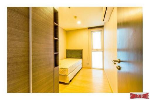 Skywalk Condo  Two Bedroom with Spectacular City Views for Rent on Sukhumvit 69