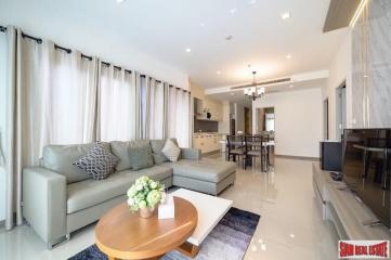 Noble Reveal  Two Bedroom Corner Unit with City Views for Rent in Ekkamai