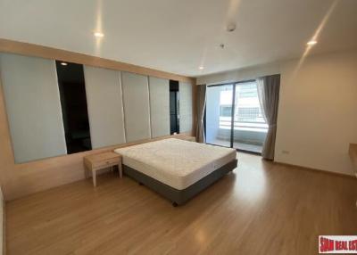 Charoenjai Place  Luxurious 3 Bedroom Condo for Rent in Ekkamai