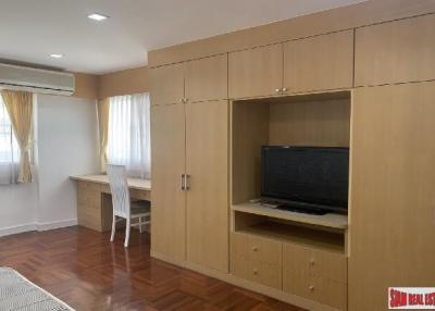 Regent on the park 3  Sleak 3 Bed Condo for Rent in Asoke