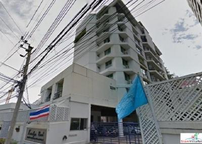Stylish Two Bedroom Apartments for Rent in Lumphini