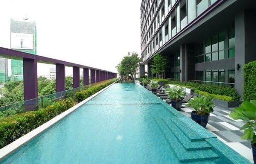 Noble Remix - Large One Bedroom Condo Located Directly at Thonglor BTS