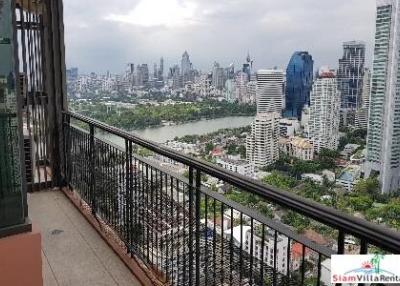 Aguston Sukhumvit 22  Panoramic Views from this Two Bedroom Near Sukhumvit 22, Bangkok