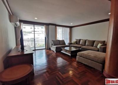 Extra Large Three Bedroom Apartment for Rent near BTS Phrom Phong