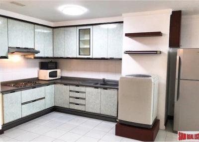 Supalai Place Condominium  Spacious Two Bedroom Newly Renovated Condo for Sale in Phrom Phong