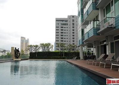 Ivy Thonglor  Cheerful Fully Furnished One Bedroom in an Excellent Thong Lo Location