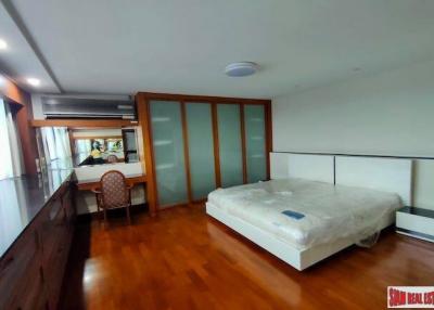 President Park Sukhumvit 24  Three Bedroom with River & City Views for Rent in Asok