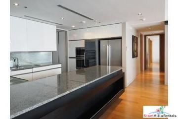 The Met  Beautiful Large Three Bedroom Condo for Rent in Sathorn