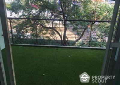 4-BR Condo at The Verandah near MRT Sukhumvit (ID 512012)