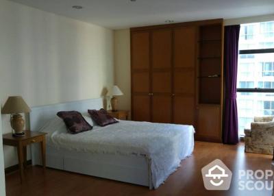 2-BR Condo at Baan Somthavil Condominium near BTS Ratchadamri (ID 514140)