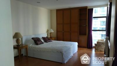 2-BR Condo at Baan Somthavil Condominium near BTS Ratchadamri (ID 514140)