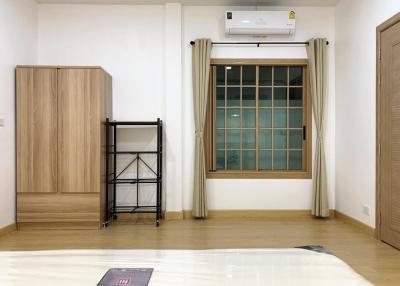 2 Bedrooms Minimal Muji Single House for Rent/ Sale near Central festival Chiangmai