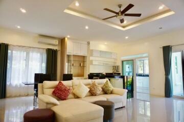 2 bed Colonial stye house for rent or sale in Mae Rim, Chiang Mai